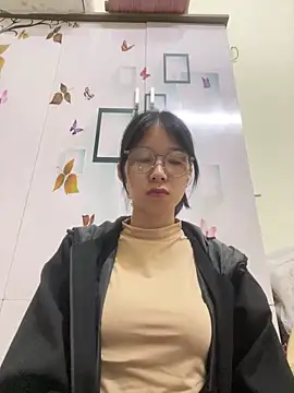 Snapshot of meomeo2k6 chatting on 5, 12, 2025 meomeo2k6 online show from 5, 12, 2025