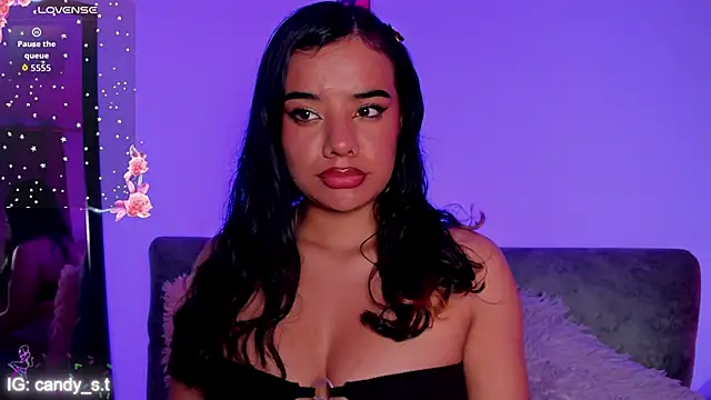 Shophie thoopson online show from 29, 3, 2026