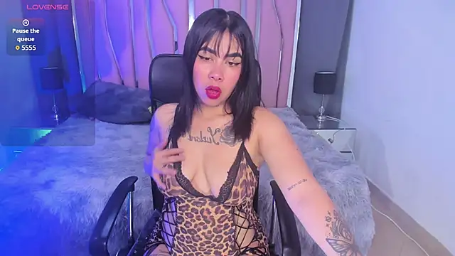 Dantzel  online show from 28, 11, 2025