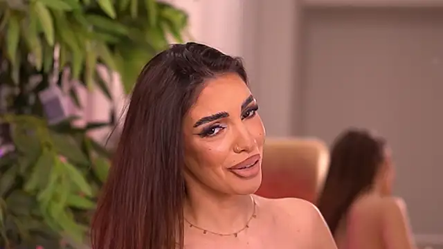 KendalJolly online show from 16, 12, 2025