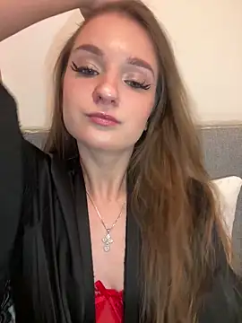 AdelinaEmber online show from 22, 11, 2025