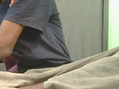 Snapshot of rockyy23boy chatting on 17, 3, 2026 rockyy23boy online show from 17, 3, 2026