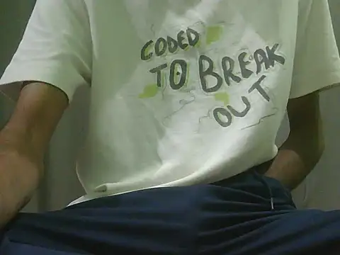 Snapshot of rockyy23boy chatting on 4, 4, 2026 rockyy23boy online show from 4, 4, 2026