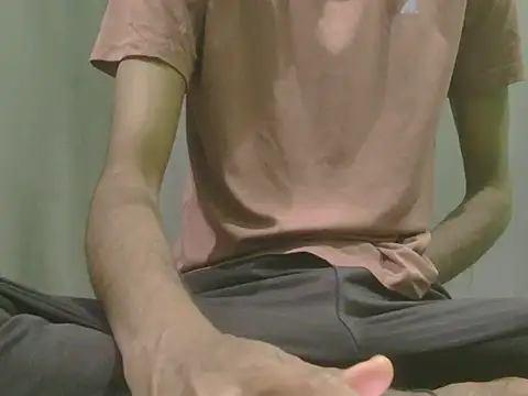 Snapshot of rockyy23boy chatting on 10, 4, 2026 rockyy23boy online show from 10, 4, 2026