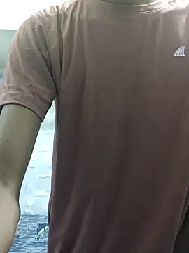 Snapshot of rockyy23boy chatting on 18, 4, 2026 rockyy23boy online show from 18, 4, 2026