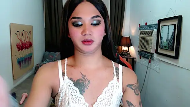 Snapshot of lil_fantacy chatting on 5, 10, 2025 lil fantacy online show from 5, 10, 2025