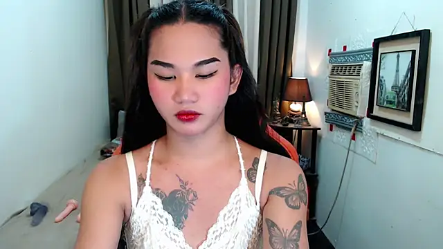 Snapshot of lil_fantacy chatting on 29, 10, 2025 lil fantacy online show from 29, 10, 2025