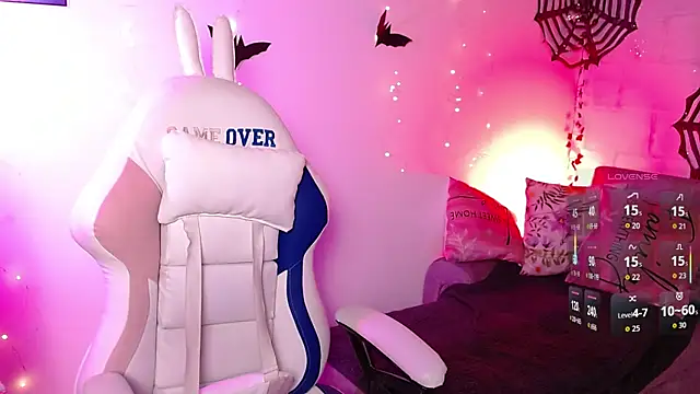 hinnata lovely online show from 15, 10, 2025