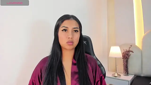 SalomeeBell online show from 17, 12, 2025