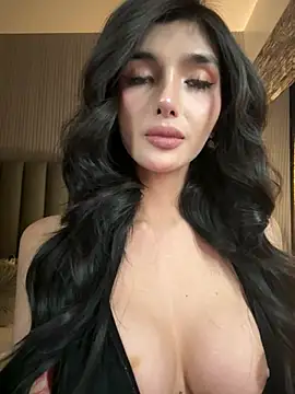 Snapshot of EmeraldGreyson chatting on 14, 4, 2026 EmeraldGreyson online show from 14, 4, 2026