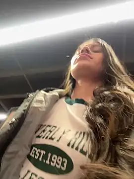 Snapshot of Isabella21_ chatting on 12, 2, 2026 Isabella21 online show from 12, 2, 2026