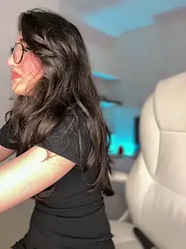 Snapshot of julieta_jhonss chatting on 30, 3, 2026 julieta jhonss online show from 30, 3, 2026