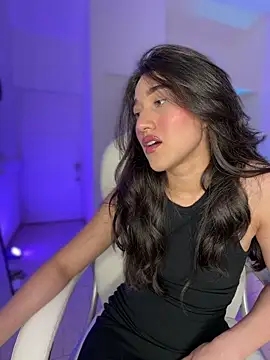 Snapshot of julieta_jhonss chatting on 5, 6, 2026 julieta jhonss online show from 5, 6, 2026