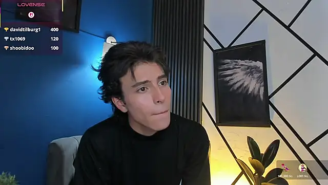 Christopher 77 online show from 11, 11, 2025