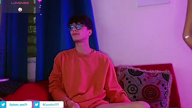 Snapshot of Dylann_west chatting on 19, 3, 2026 Dylann west online show from 19, 3, 2026