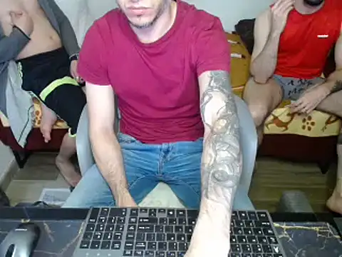 bossking017 online show from 1, 2, 2025