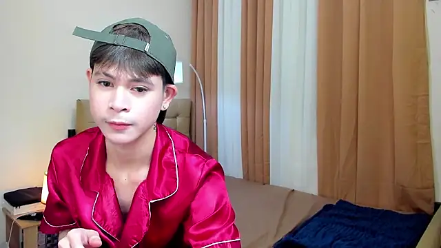 hotfreshdior online show from 10, 9, 2025