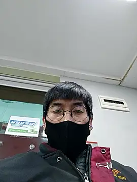 Snapshot of Koreanjjc chatting on 3, 2, 2026 Koreanjjc online show from 3, 2, 2026