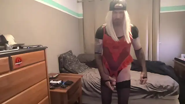 Snapshot of MotoXrideR28 chatting on 11, 10, 2025 MotoXrideR28 online show from 11, 10, 2025