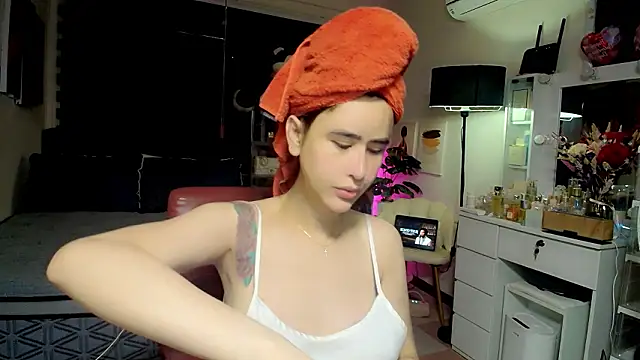 Snapshot of XhotcockcumXts chatting on 14, 3, 2026 XhotcockcumXts online show from 14, 3, 2026