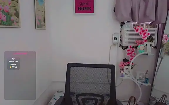 Snapshot of anne_smithe chatting on 27, 3, 2026 anne smithe online show from 27, 3, 2026