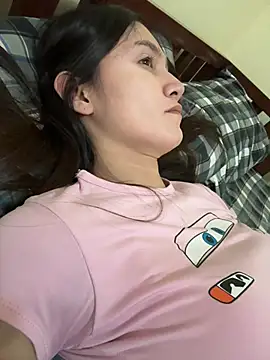 Snapshot of anne_smithe chatting on 25, 4, 2026 anne smithe online show from 25, 4, 2026