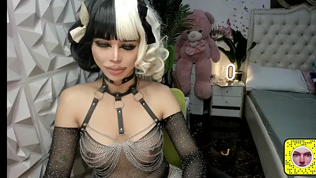 Snapshot of janecomander chatting on 4, 11, 2025 janecomander online show from 4, 11, 2025