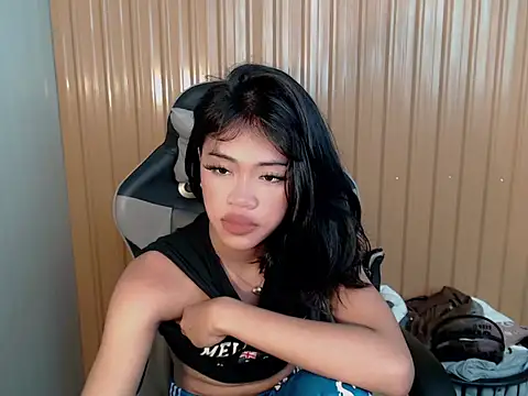 urcurlydiva online show from 19, 4, 2026