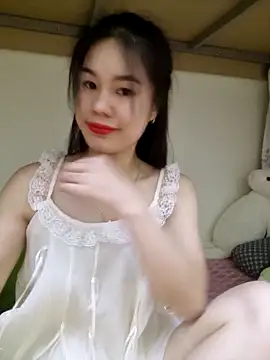 Baby-ladytits2025 online show from 25, 9, 2025