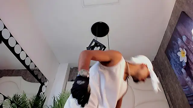 Snapshot of Thiagoferreti chatting on 15, 10, 2025 Thiagoferreti online show from 15, 10, 2025