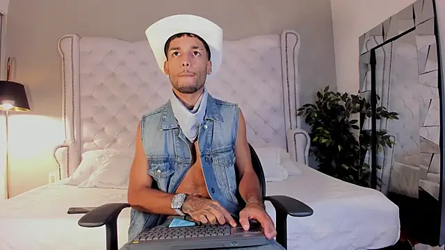 Snapshot of Thiagoferreti chatting on 13, 1, 2026 Thiagoferreti online show from 13, 1, 2026