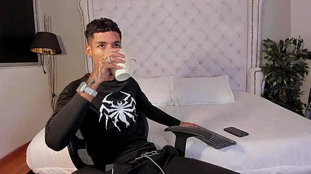 Snapshot of Thiagoferreti chatting on 11, 2, 2026 Thiagoferreti online show from 11, 2, 2026