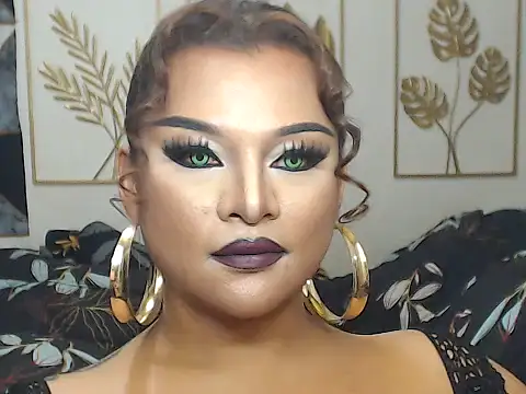 Snapshot of GoddessOFALLx chatting on 22, 4, 2026 GoddessOFALLx online show from 22, 4, 2026