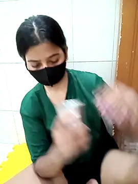 Hot Jaanvi  online show from 10, 9, 2025