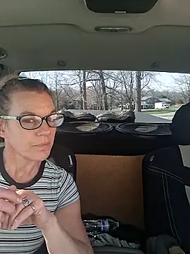 Snapshot of JaimeRhett chatting on 12, 3, 2026 JaimeRhett online show from 12, 3, 2026