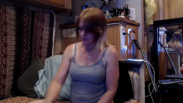 Snapshot of JaimeRhett chatting on 27, 3, 2026 JaimeRhett online show from 27, 3, 2026