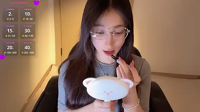 Snapshot of Seraphina-se chatting on 24, 3, 2026 Seraphina-se online show from 24, 3, 2026