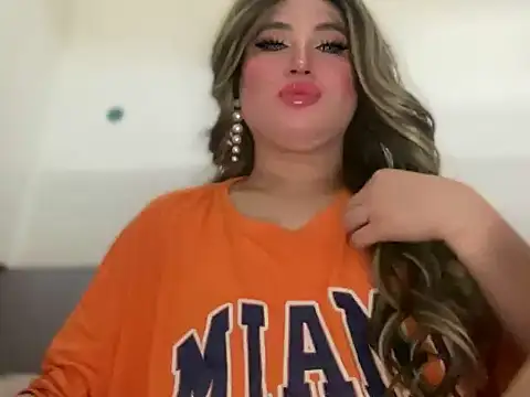 Snapshot of Naughtyrosecum chatting on 11, 9, 2025 Naughtyrosecum online show from 11, 9, 2025