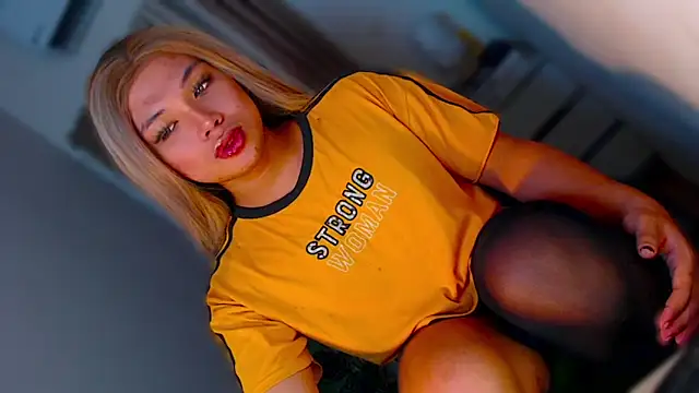 Snapshot of Samantha_Millerxxx chatting on 20, 4, 2026 Samantha Millerxxx online show from 20, 4, 2026