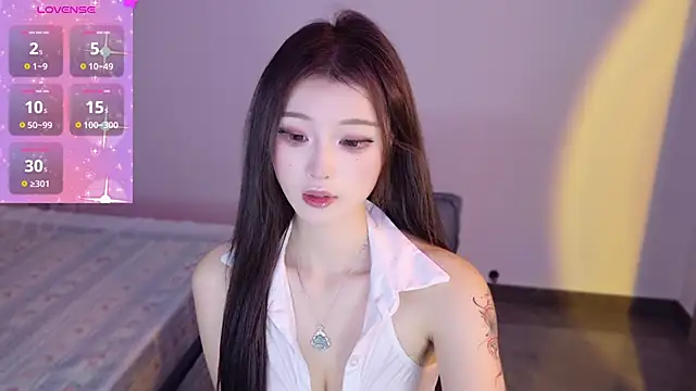 Snapshot of manman-01 chatting on 8, 4, 2026 manman-01 online show from 8, 4, 2026