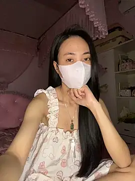 Snapshot of Dau-Tayy chatting on 25, 4, 2026 Dau-Tayy online show from 25, 4, 2026