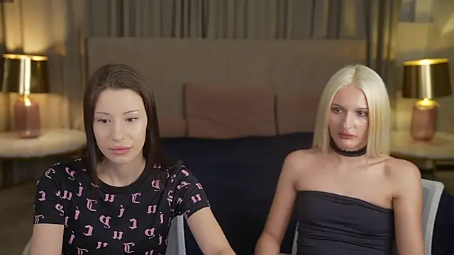 Selena Glow online show from 16, 9, 2025