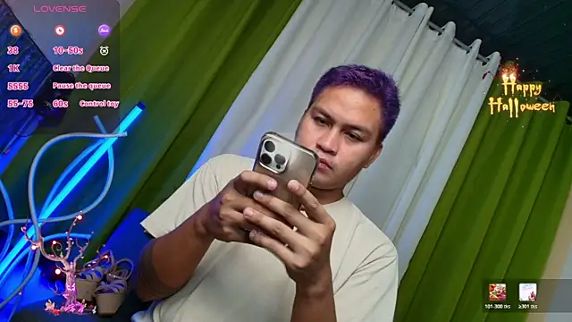 Snapshot of Asian_jayeel chatting on 14, 4, 2026 Asian jayeel online show from 14, 4, 2026