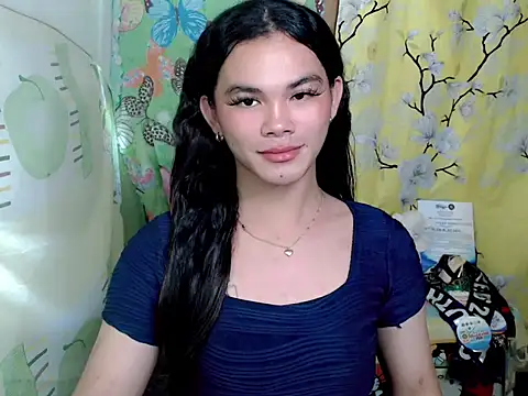 Snapshot of urgirljane chatting on 7, 11, 2025 urgirljane online show from 7, 11, 2025