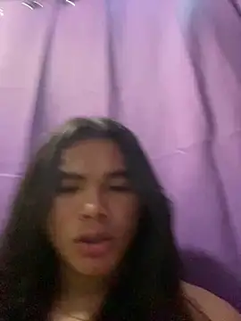 urgirljane online show from 28, 4, 2026