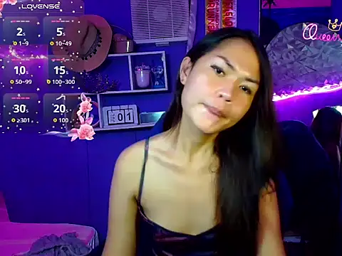 urgirljane online show from 30, 6, 2026