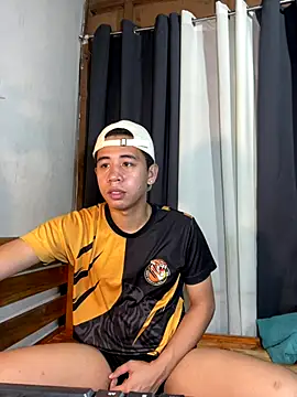 urasianbigcock online show from 21, 12, 2025