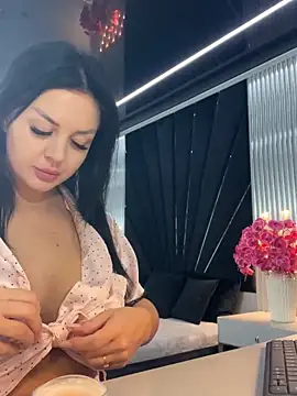 KenyaCruz online show from 11, 11, 2025