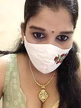 Snapshot of amelia-rani chatting on 10, 9, 2025 amelia-rani online show from 10, 9, 2025