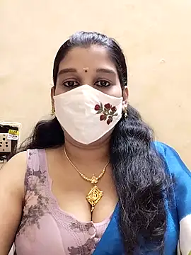 Snapshot of amelia-rani chatting on 7, 10, 2025 amelia-rani online show from 7, 10, 2025